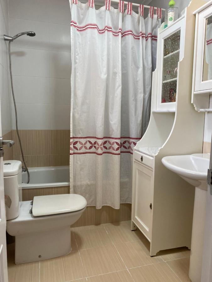 Habitación con baño privado en casa del Anfitrión Carandia Exterior foto