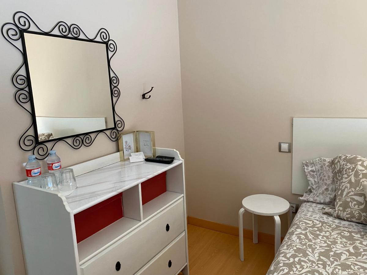 Habitación con baño privado en casa del Anfitrión Carandia Exterior foto